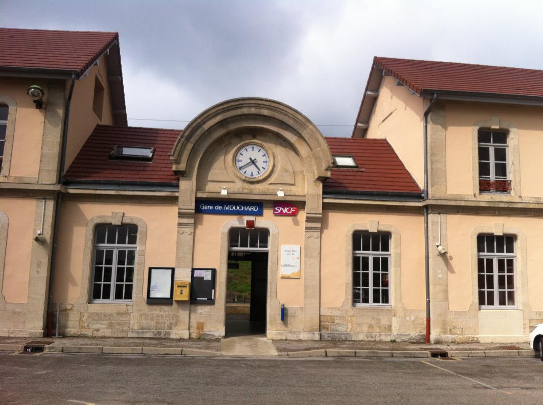 CPA 39 Mouchard / La Gare - Carte Postale Ancienne Jura Années 1900